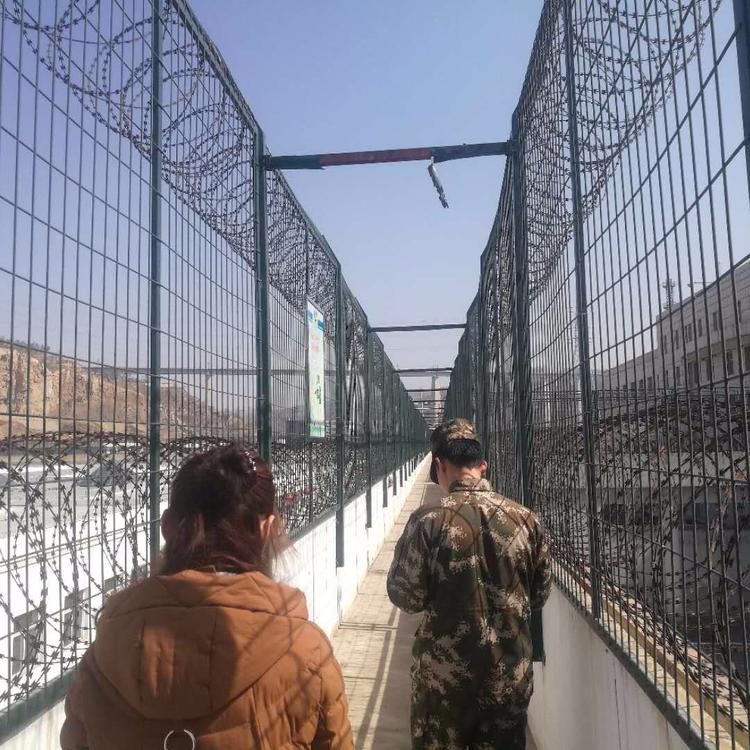 ?監(jiān)獄、看守所巡邏道鋼網(wǎng)墻具有監(jiān)視、威懾作用